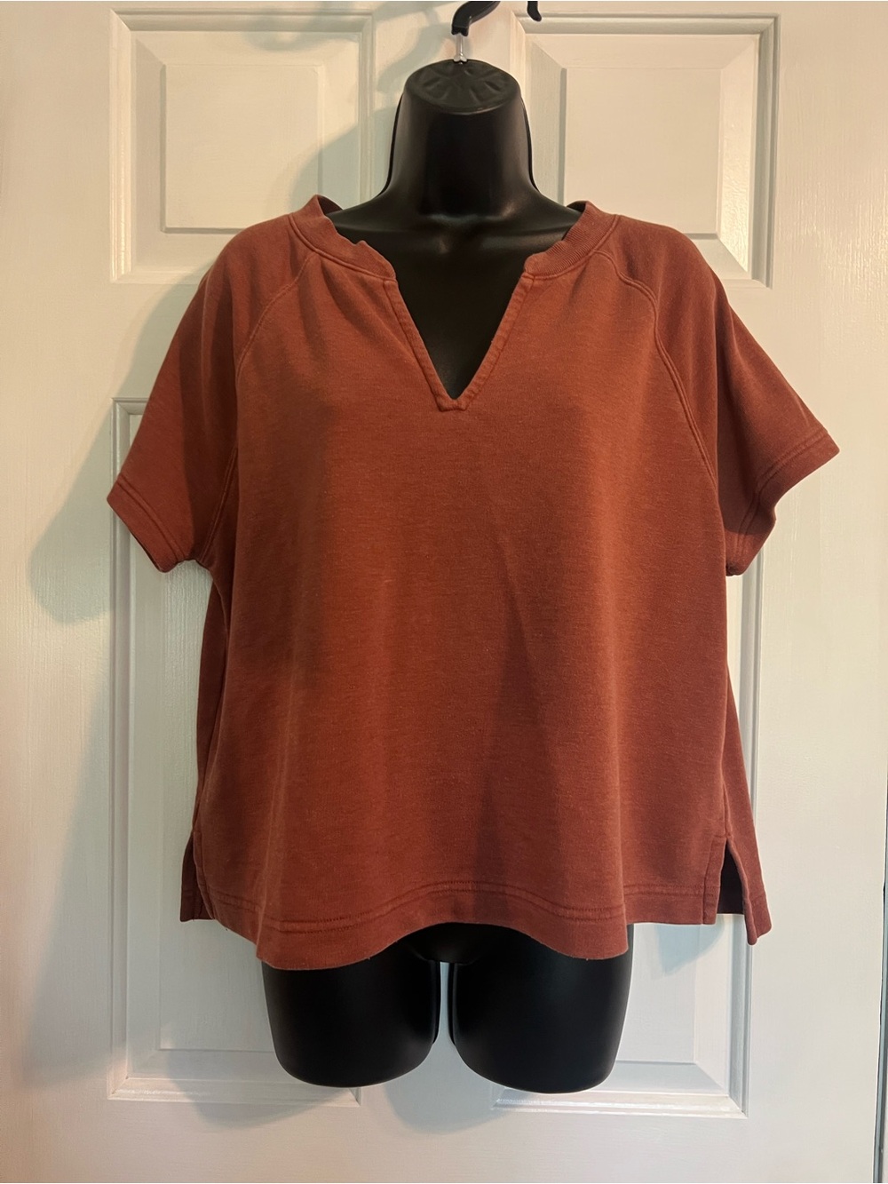 Lou & Grey Rust-Red Short Sleeve V-Notch Pullover